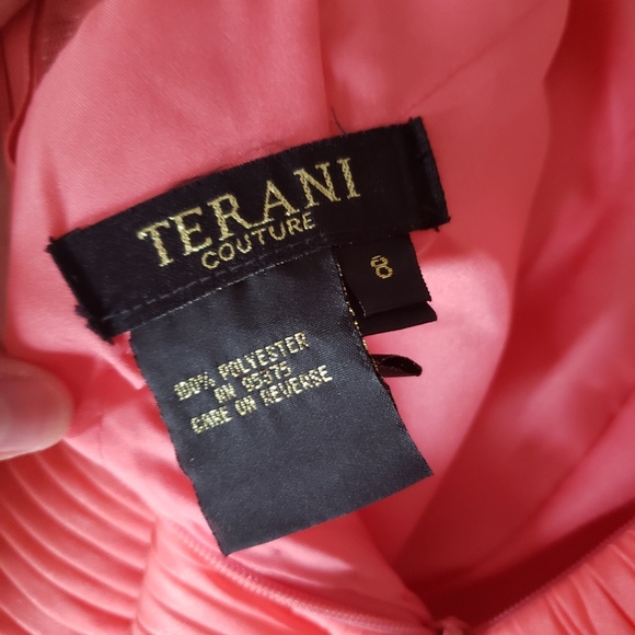 Terani Couture Short Formal/Prom Dress - Picture 4 of 4